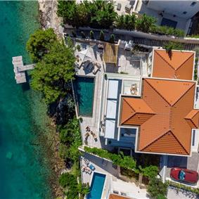 Spectacular 4 Bedroom Luxury Villa with Infinity Pool on Brac Island, sleeps 8